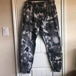 Ring of Fire camouflage joggers